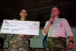 Sangaris : solidarité avec les blessés de l’armée de Terre (1er juin 2014)