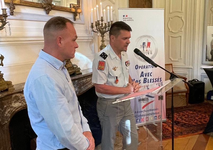 Dîner-vente aux enchères chez le Commandant de la force et des opérations terrestres à Lille (10 juin 2026)